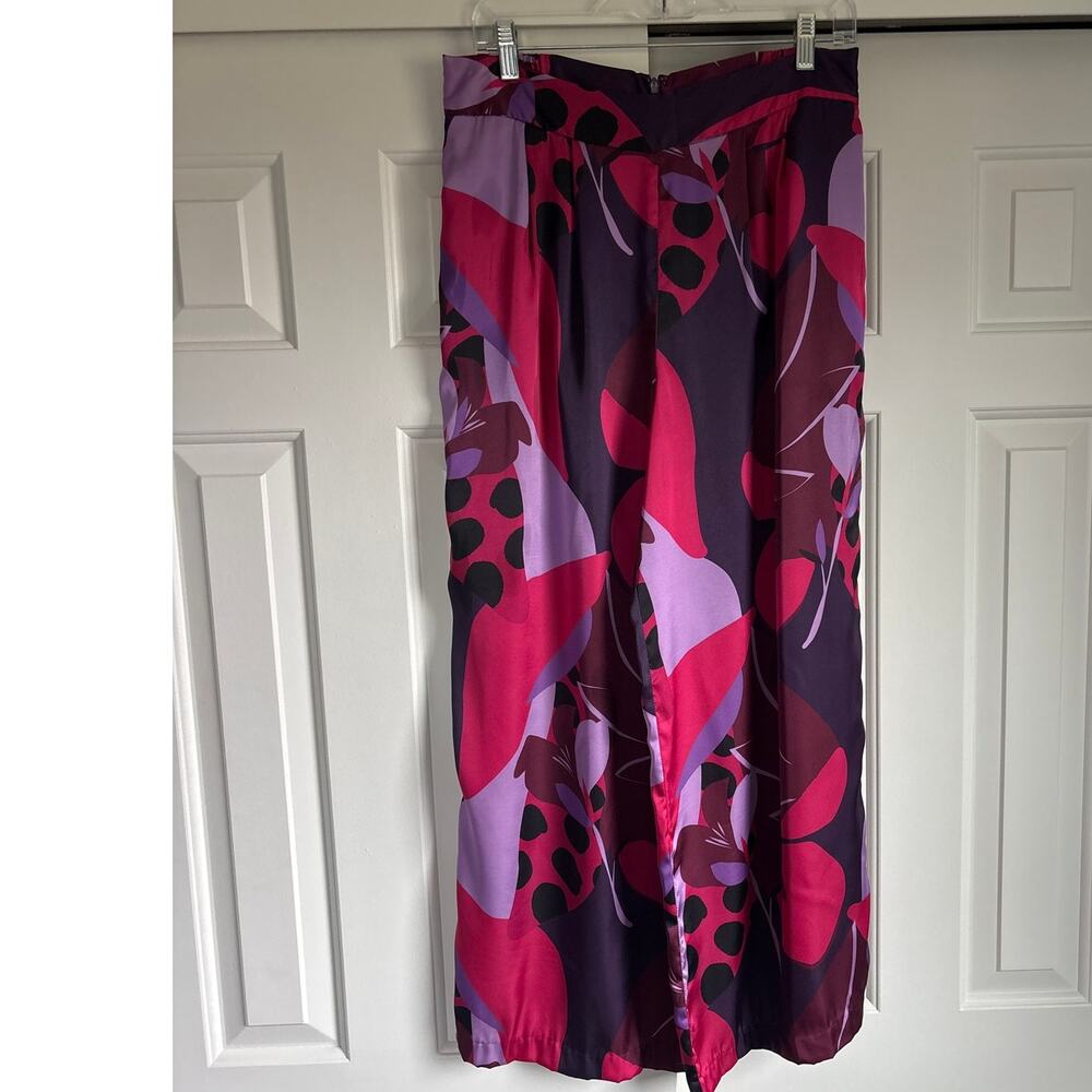 HUTCH Petite Printed Wide Leg Pant SP & MP - Picture 15 of 16